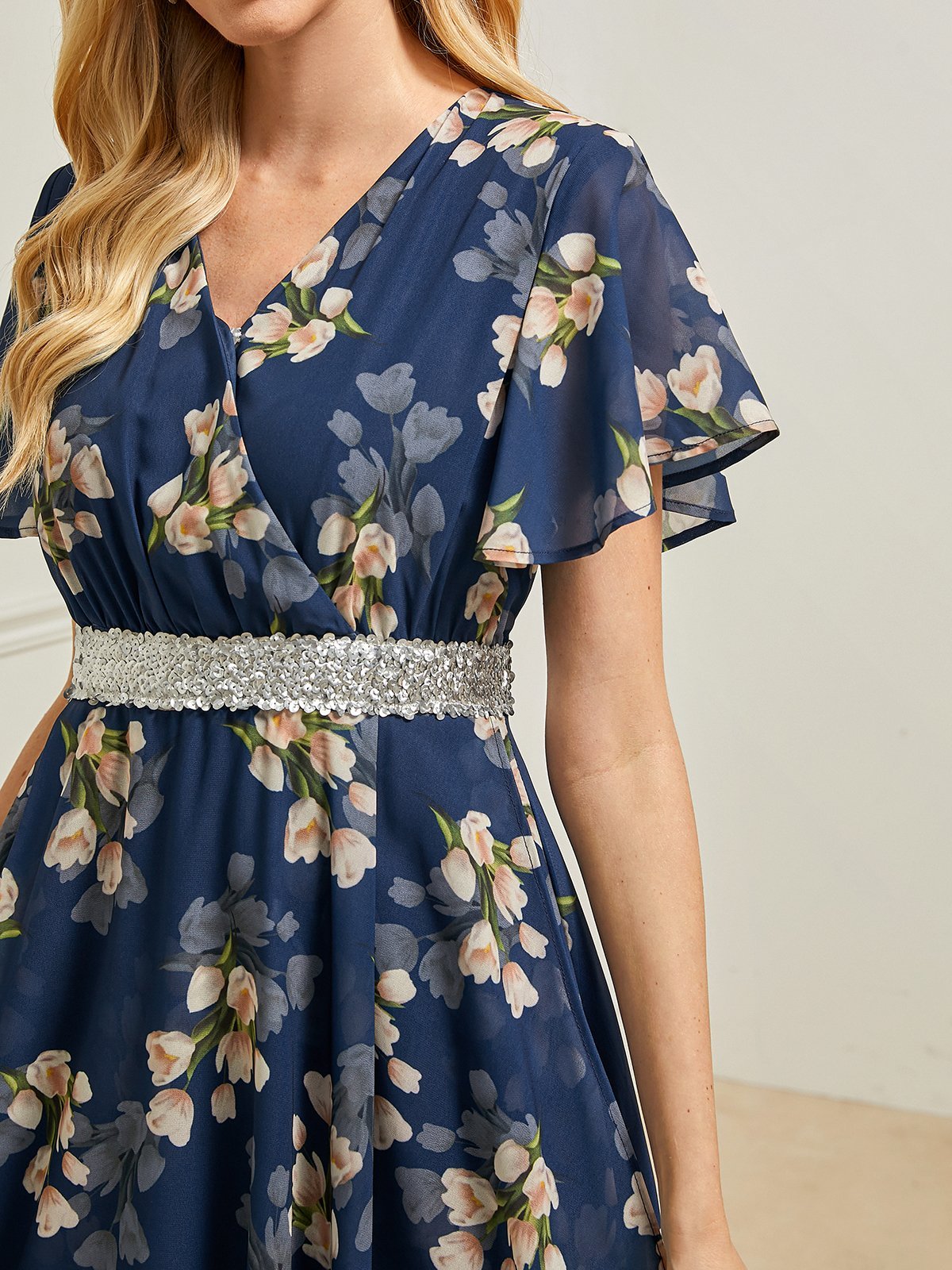 Elegant Floral Ruffled Sleeves Glitter Dress