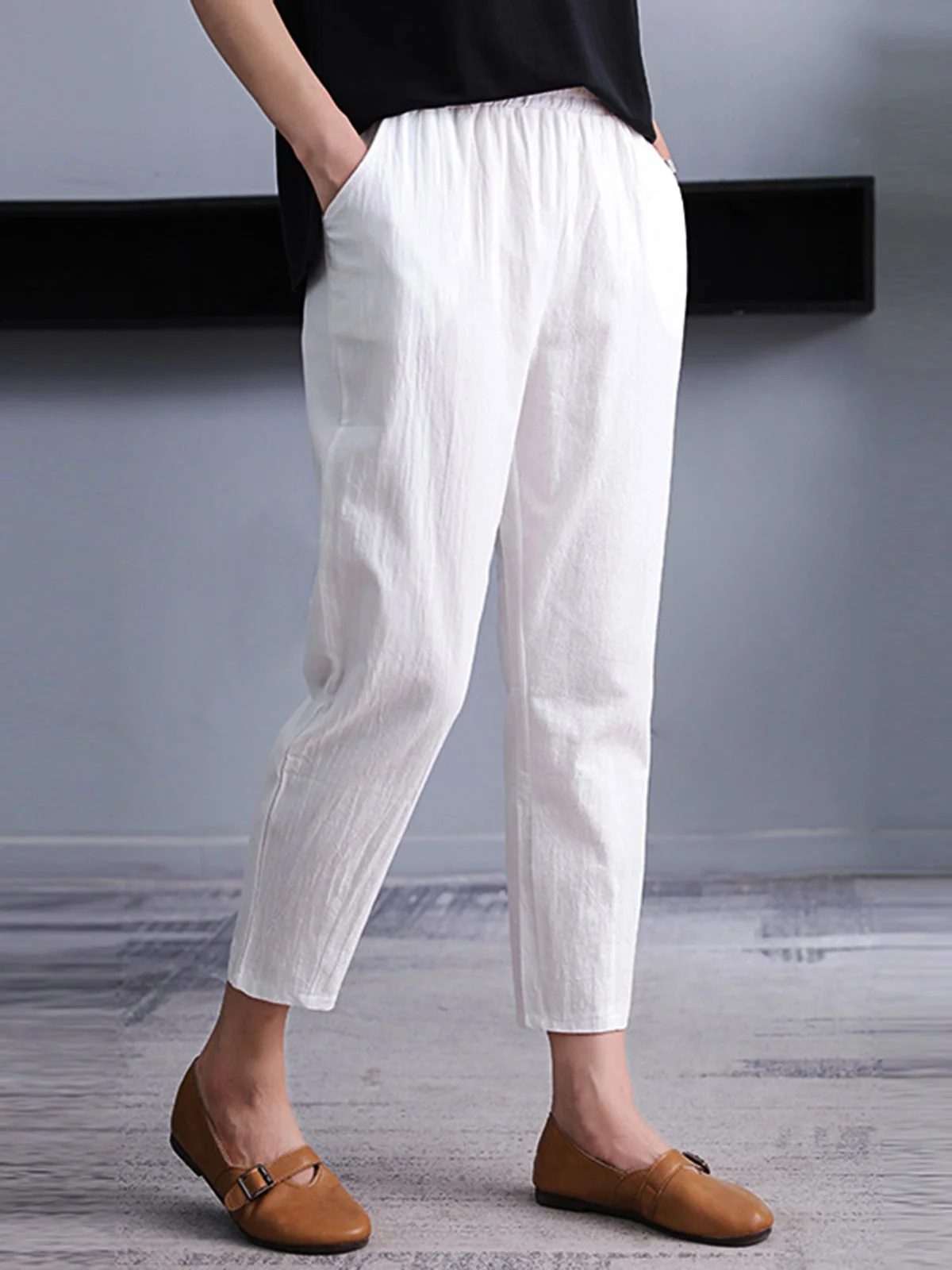 JFN Solid Pocketed Causal Capris Pants | justfashionnow