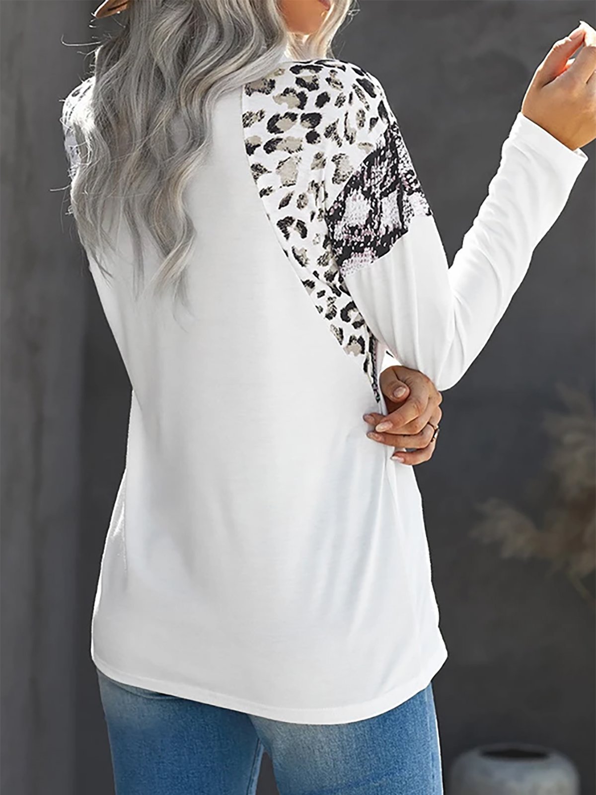 Christmas Leopard Print Raglan Sleeve White T-Shirts & Tops
