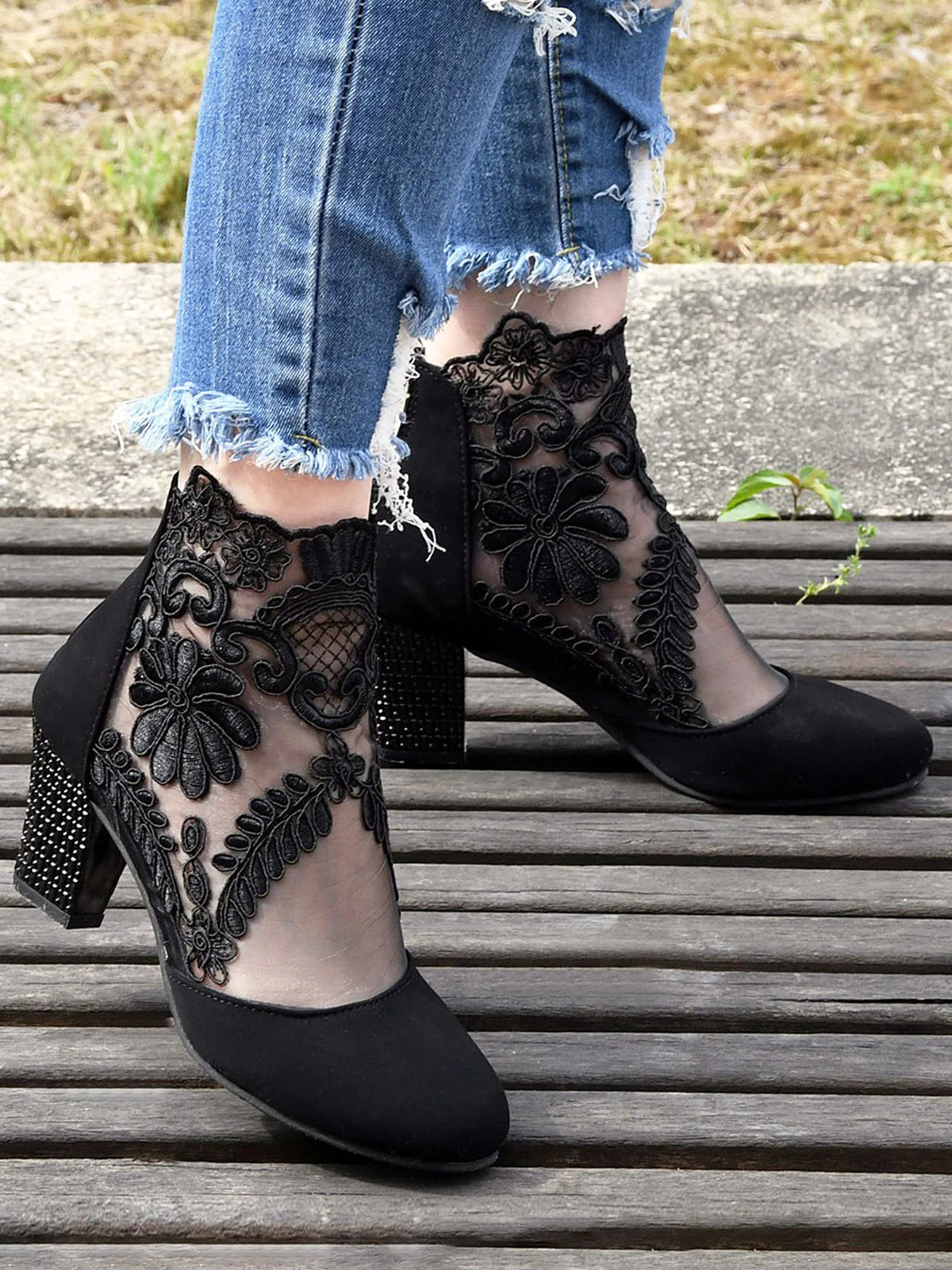 Lace Split Joint Chunky Heel Sandals Boots with Back Zip