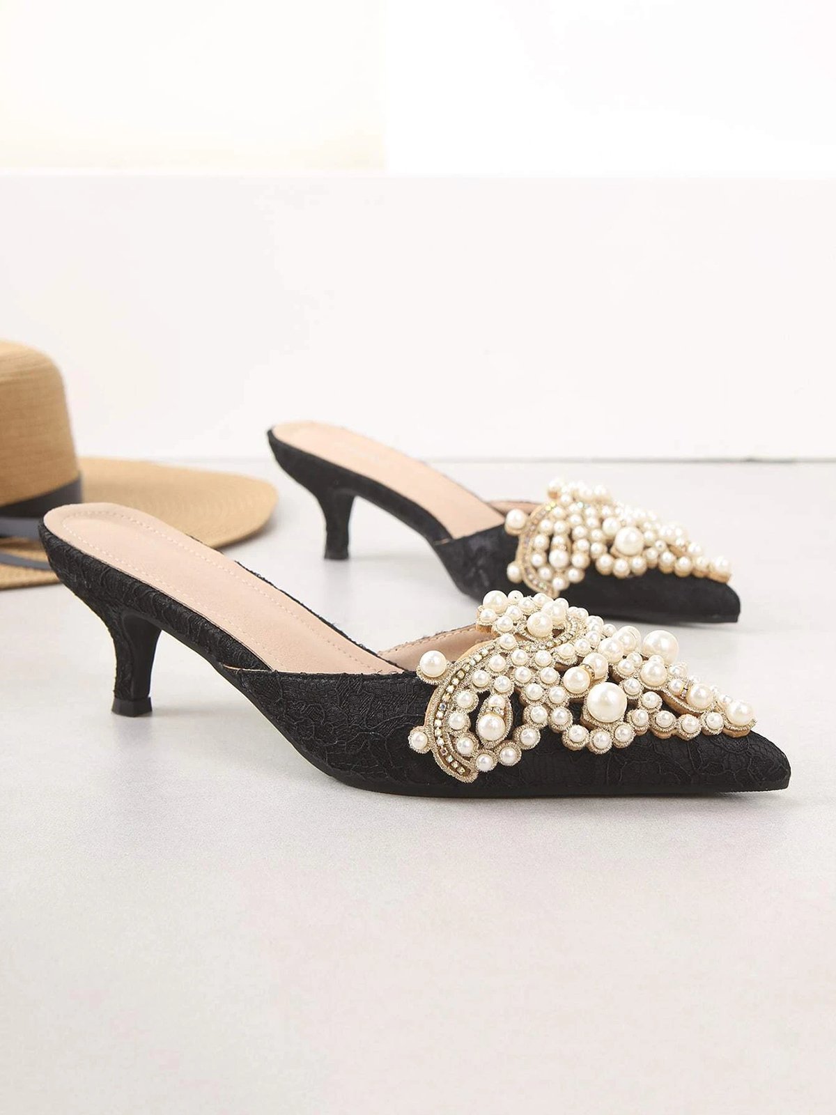 Elegant Imitation Pearl Pointed Toe Kitten Heel Mules