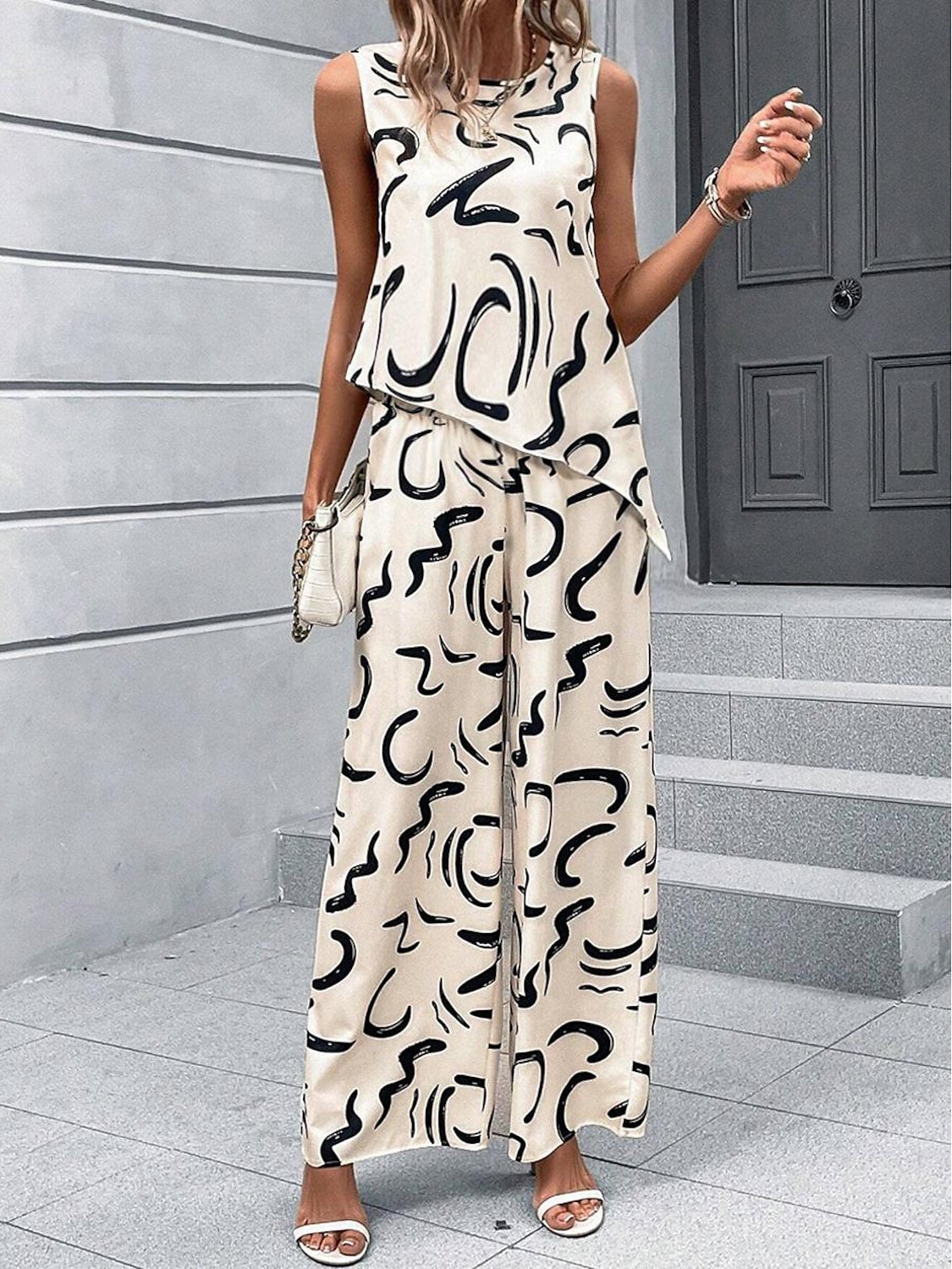 Simple Abstract Graphic Two-Piece Set