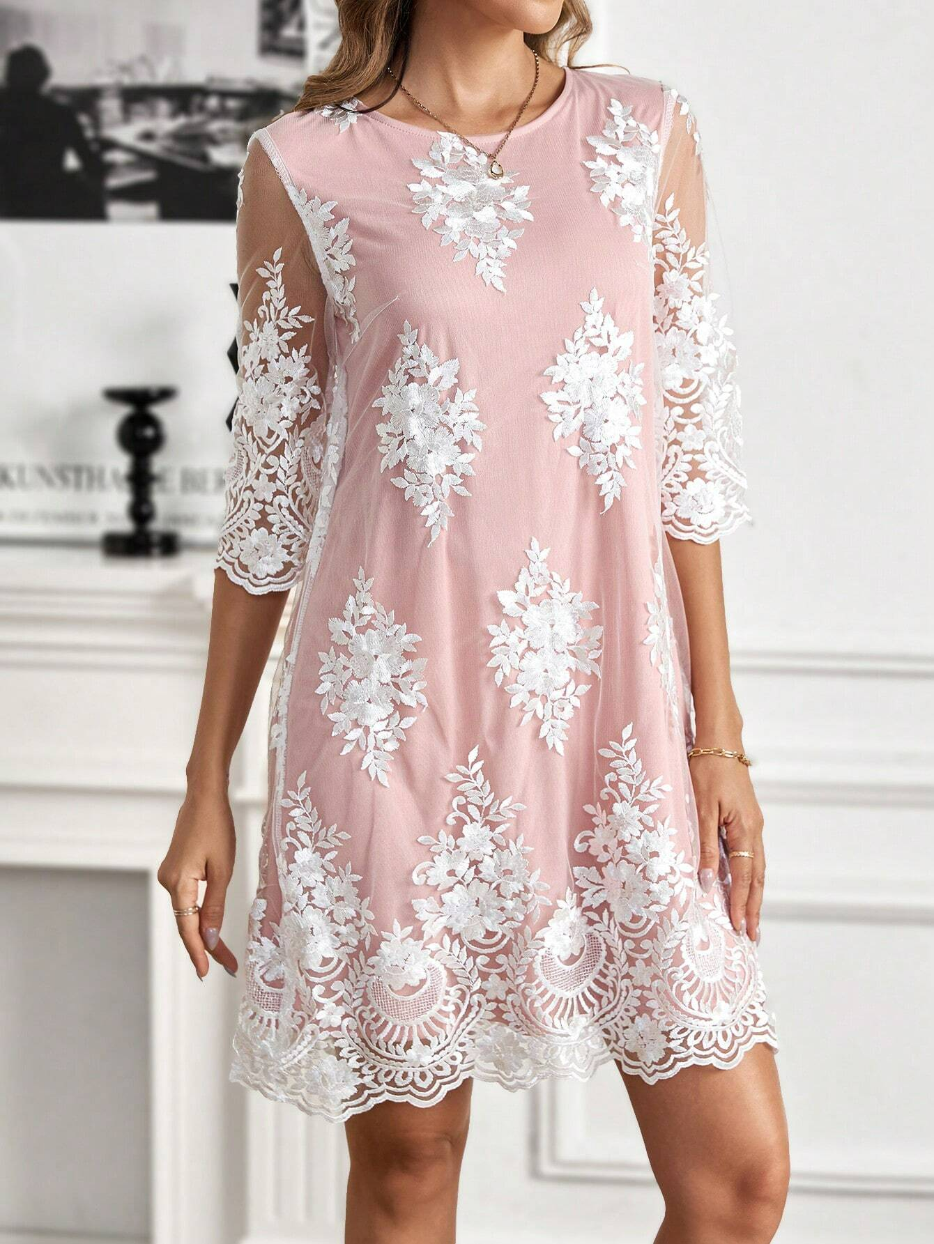 Women's Half Sleeve Summer White Floral Embroidery Crew Neck Tea Party Going Out Elegant Midi H-Line Shift Dress Dress