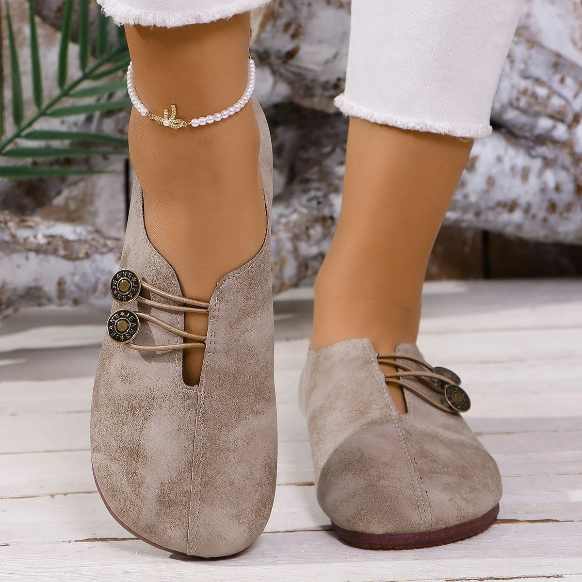 New Soft Leather Flat Casual Shoes For Women In Summer, Simple And Fashionable Large Size Women's Shoes