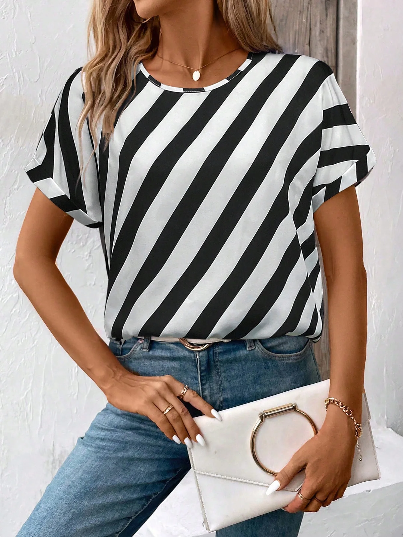 Women Striped Short Sleeve Tee T-shirt Crew Neck Printing Casual Summer Graphic Tee Top