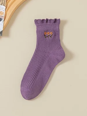 New Pure Cotton Japanese Retro Literary Flower Middle Tube Women's Socks Sweat-absorbent Breathable Embroidered Flower Socks