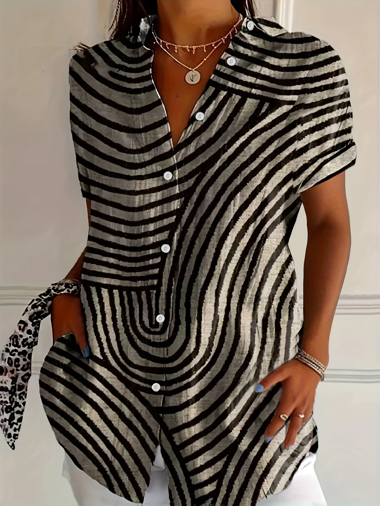 Women Abstract Stripes Short Sleeve Shirt Summer Printing Shirt Collar Daily Casual Top