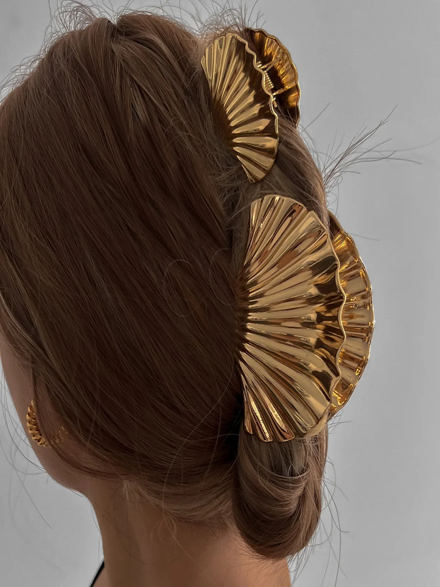 Real Gold Electroplated Headdress Large Shell Hairpin Niche Design Alloy Clip High-end Clip