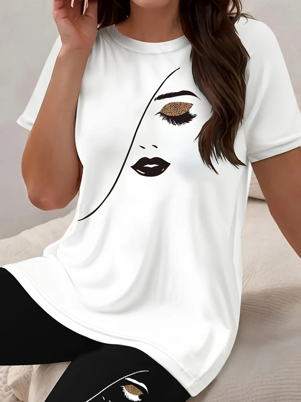 Women Abstract Printing Two-Piece Set Daily Short Sleeve Casual Summer Top With Pants Matching Set