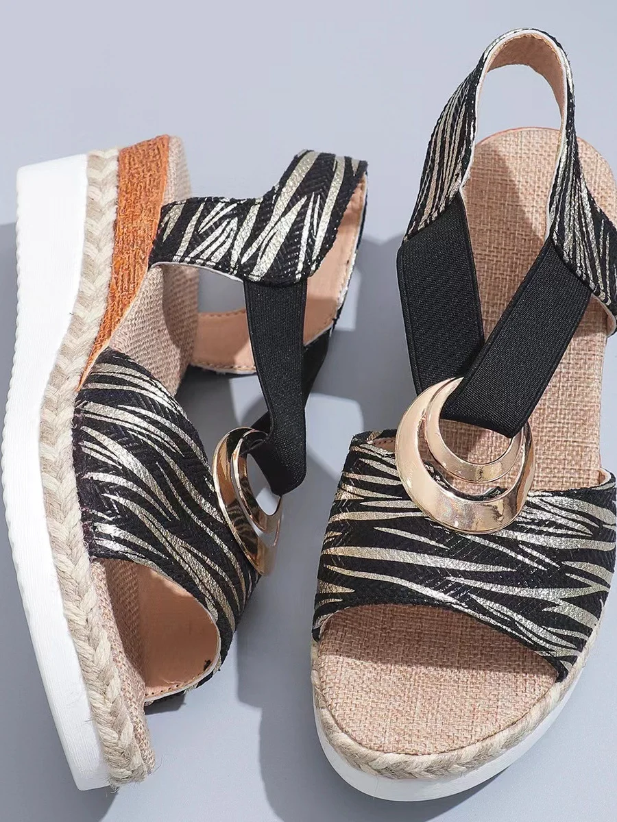 New Wedge Heel Sandals For Women Metal Buckle Hemp Rope Wedge Heel Light Bottom Thick Bottom Fish Mouth Pine Root Sandals