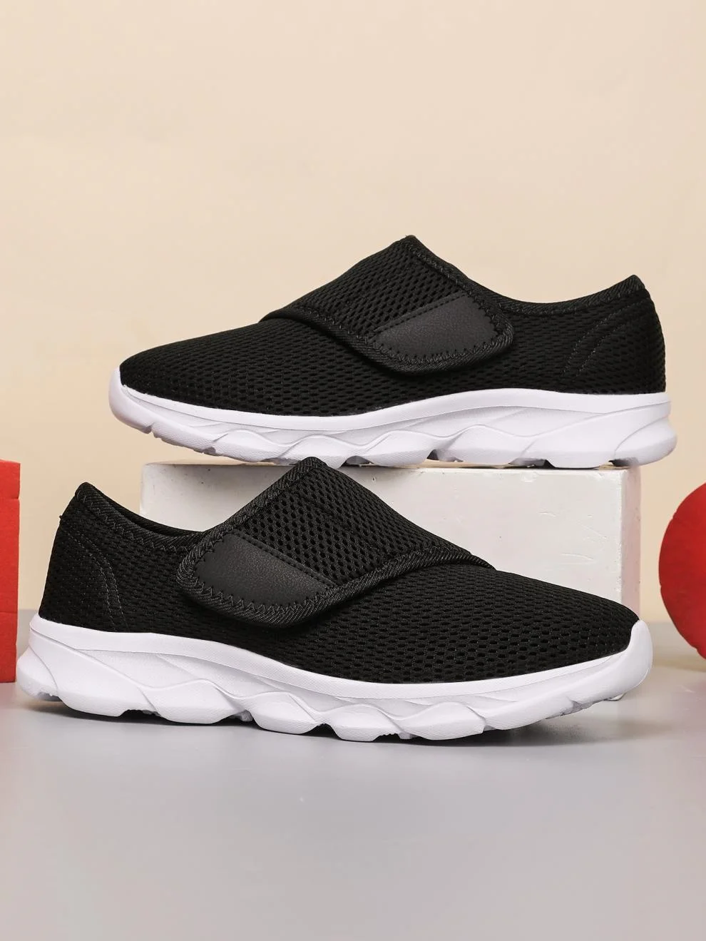 All Season Mesh Fabric Street Casual Shoes