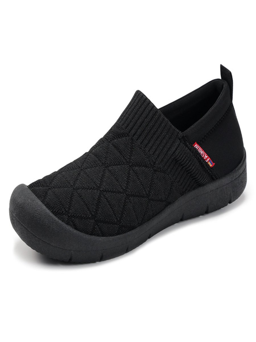 All Season Mesh Fabric Plain Shallow Flyknit slip-on comfortable flat shoes for mothers with soft soles