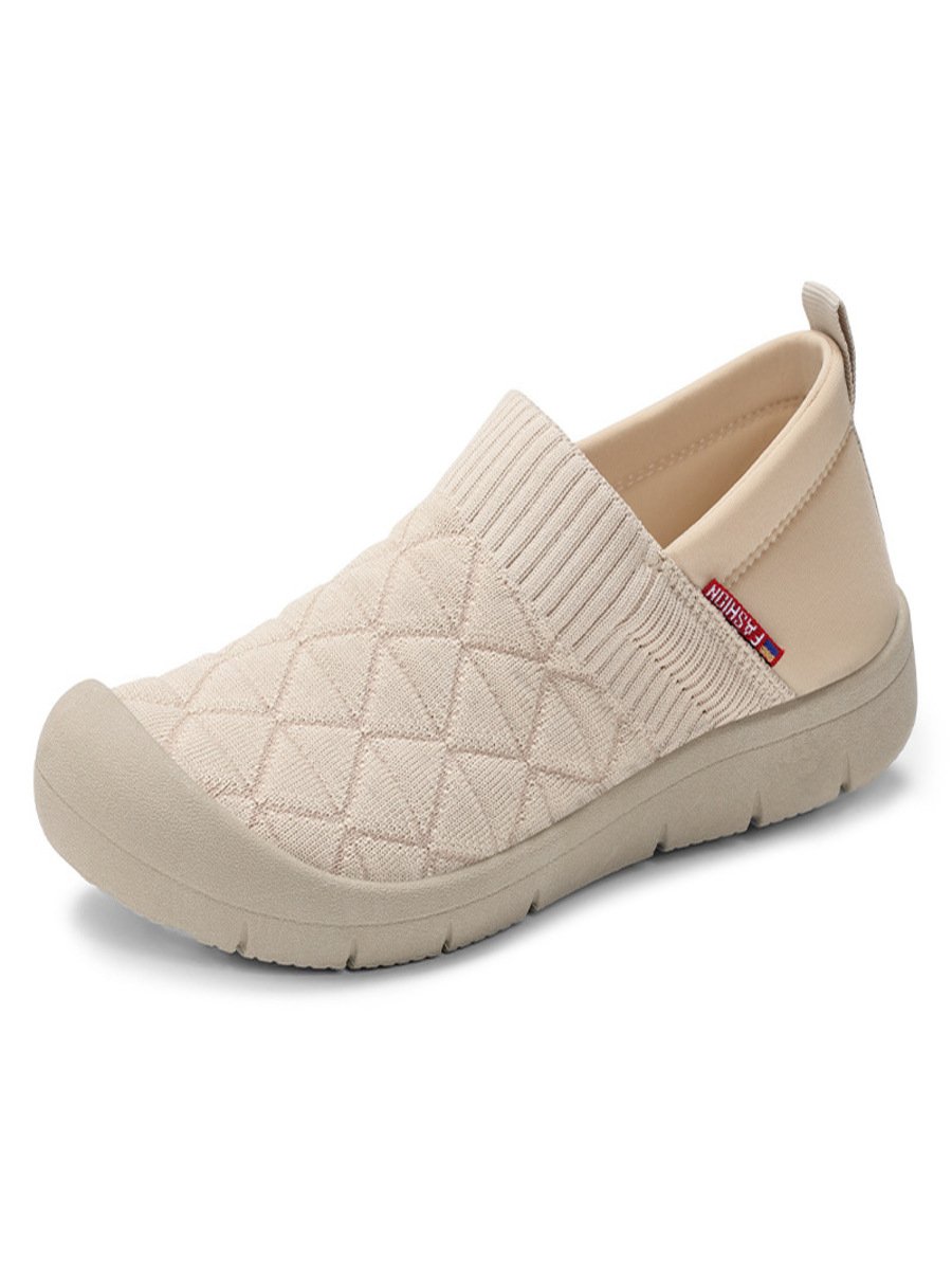 All Season Mesh Fabric Plain Shallow Flyknit slip-on comfortable flat shoes for mothers with soft soles