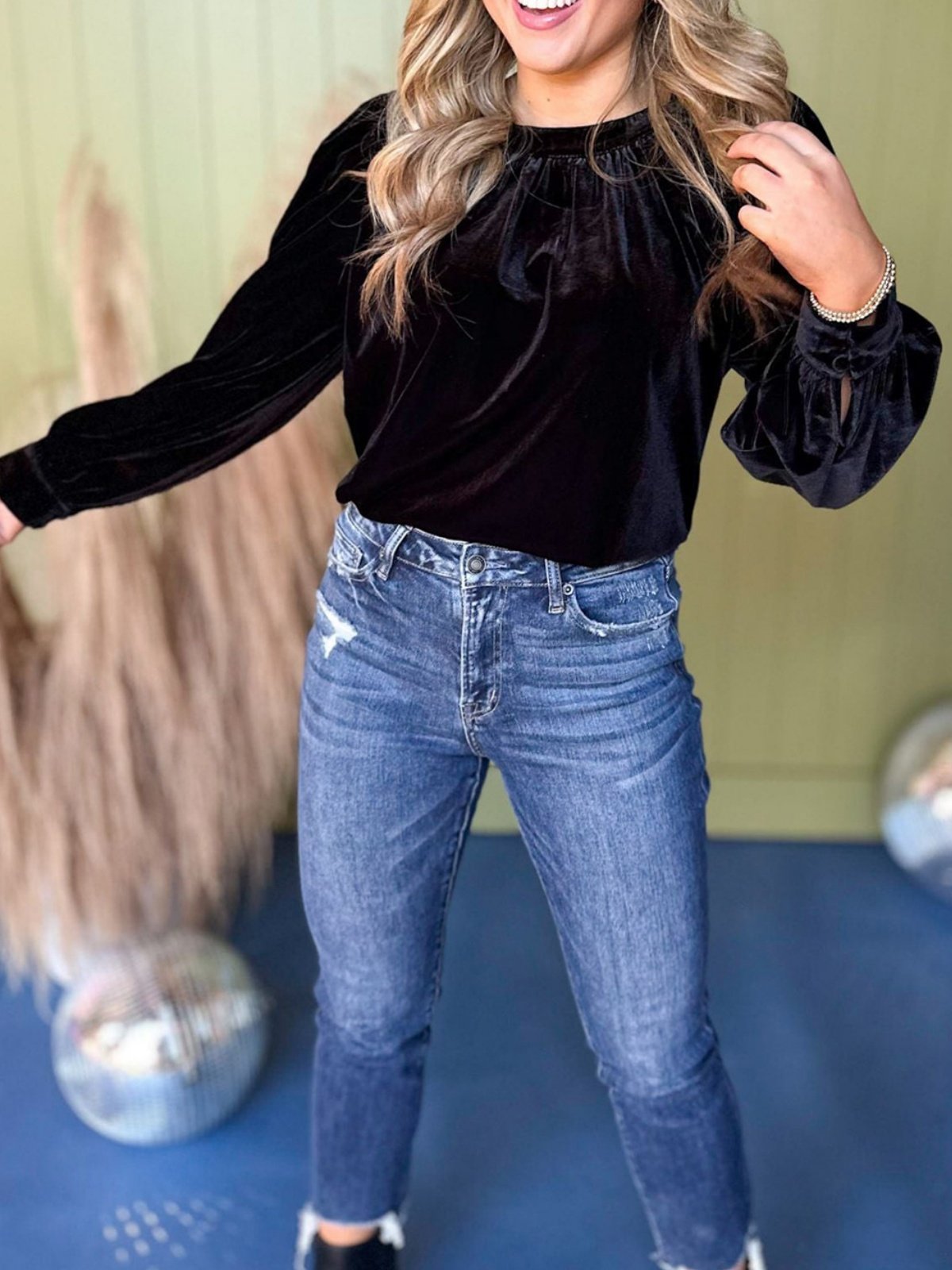 Women Plain Long Sleeve Shirt Spring/Fall Gathered Crew Neck Puff Sleeve Daily Casual Top