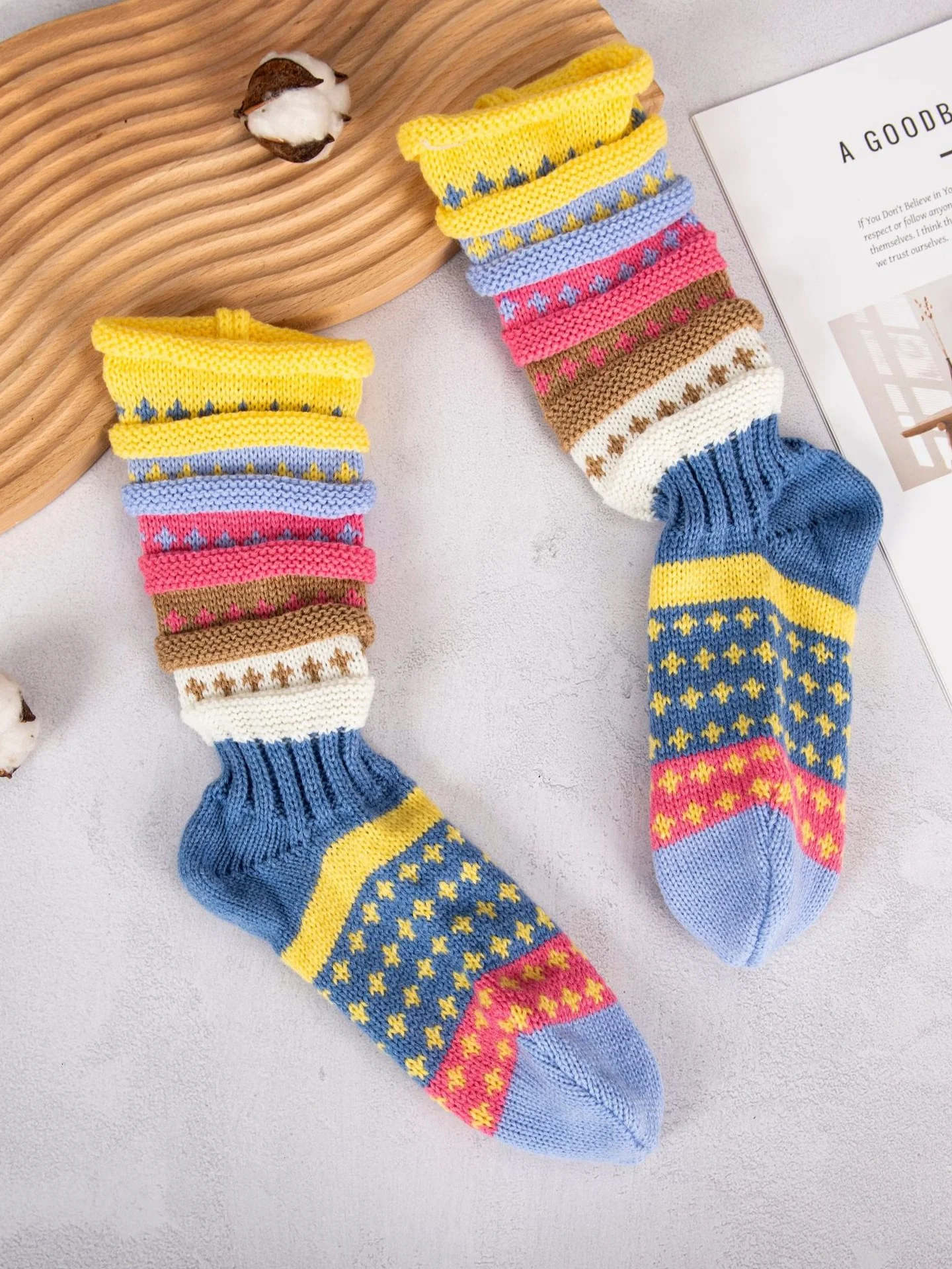 Women's Colorful Striped Slouch Socks Warm Color-blocked Star-patterned ...