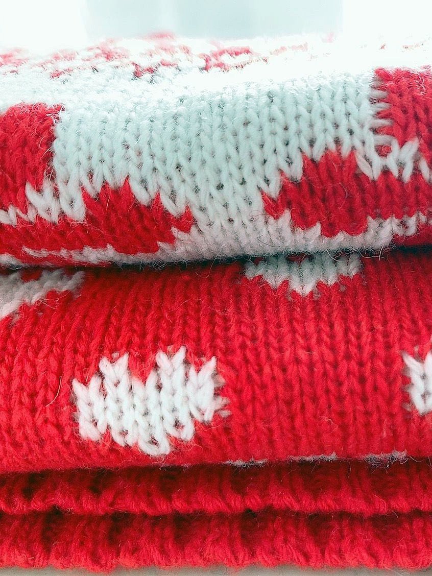 Women Snowflake Printing Winter Casual Long Sleeve Crew Neck Sweater