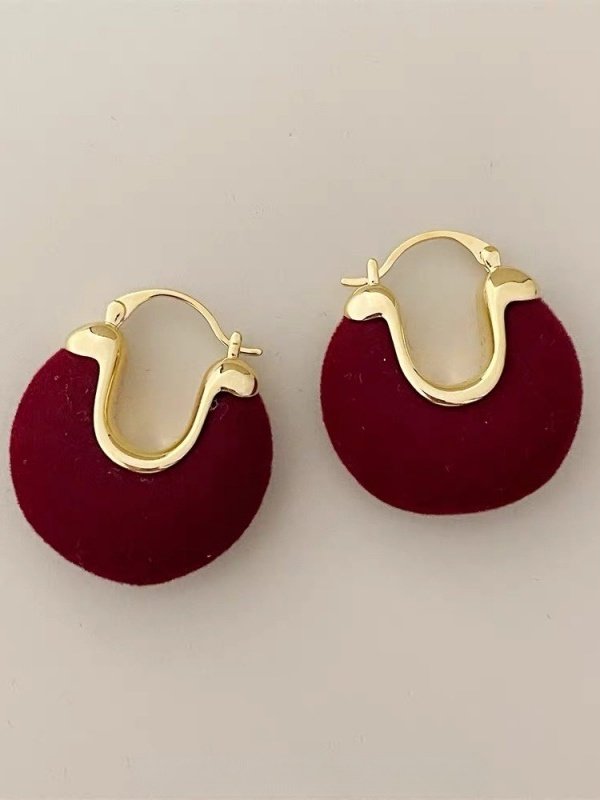 Ankola Red Flocked Earrings - Fashionable Autumn/winter New Style Light Luxury High-end Electroplated Retro Style Earrings