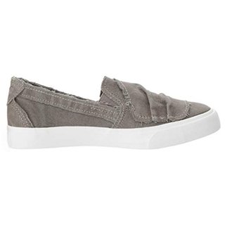 casual button comfy sneaker