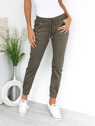 plus size tapered trousers
