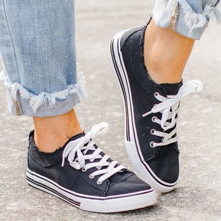 flat heel sneakers