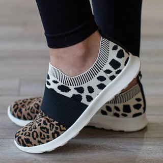 flat heel sneakers