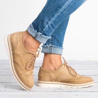 women's lace up oxfords