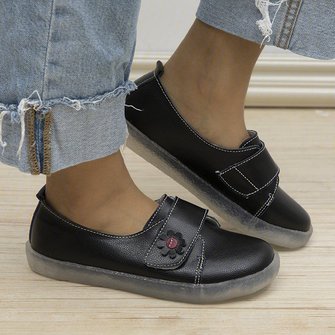 womens sneakers under $30