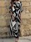 Abstract Casual V Neck Half Sleeve Dresses