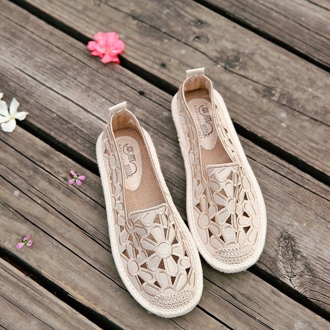 JFN Flower Casual Hollow-out Slip-On Flats