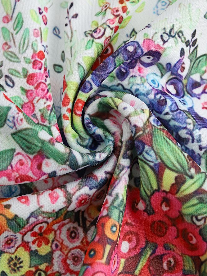 JFN Scallop V Neck Floral Casual Top