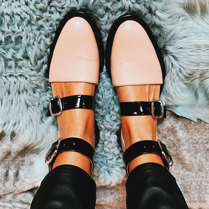 2019 Fashion Trends Low Heel Pink Color block Buckle Flats