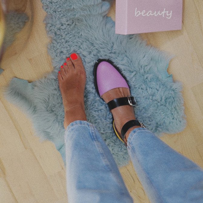 2019 Fashion Trends Low Heel Pink Color block Buckle Flats