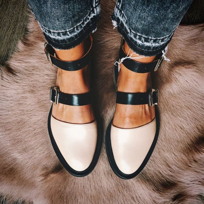 2019 Fashion Trends Low Heel Pink Color block Buckle Flats