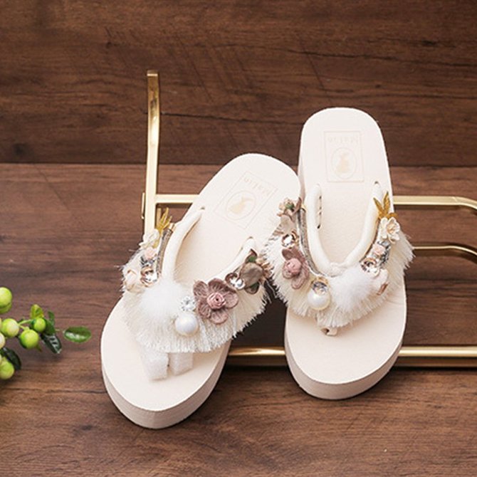 tassel flip flops