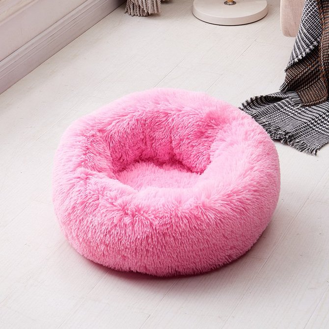 round plush dog bed