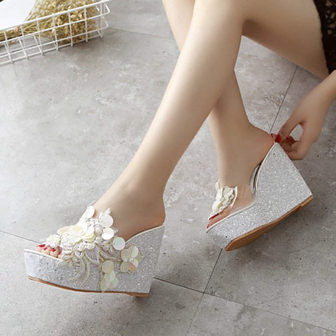slippers with small wedge heel