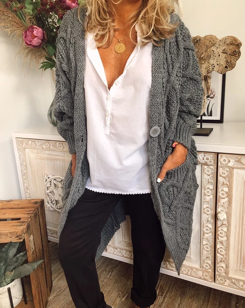 Detailed Long-sleeve Knitted Cardigan