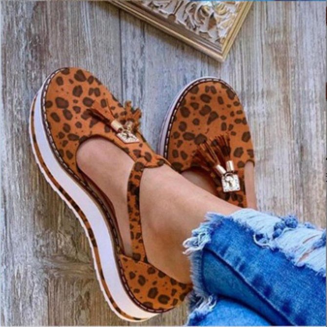 JFN  Pumps Flat heel Round combat Women Tassel