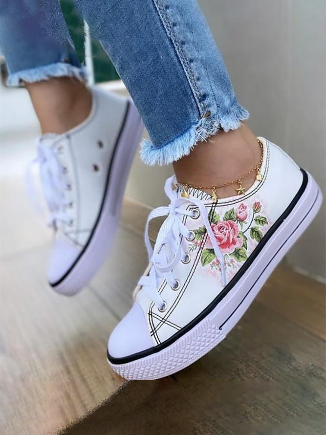 lace up closed toe flats