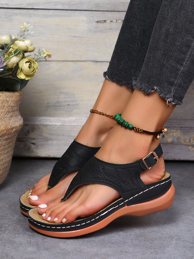 JFN  Embroidered Wave Pattern Vintage Casual Thong Sandals