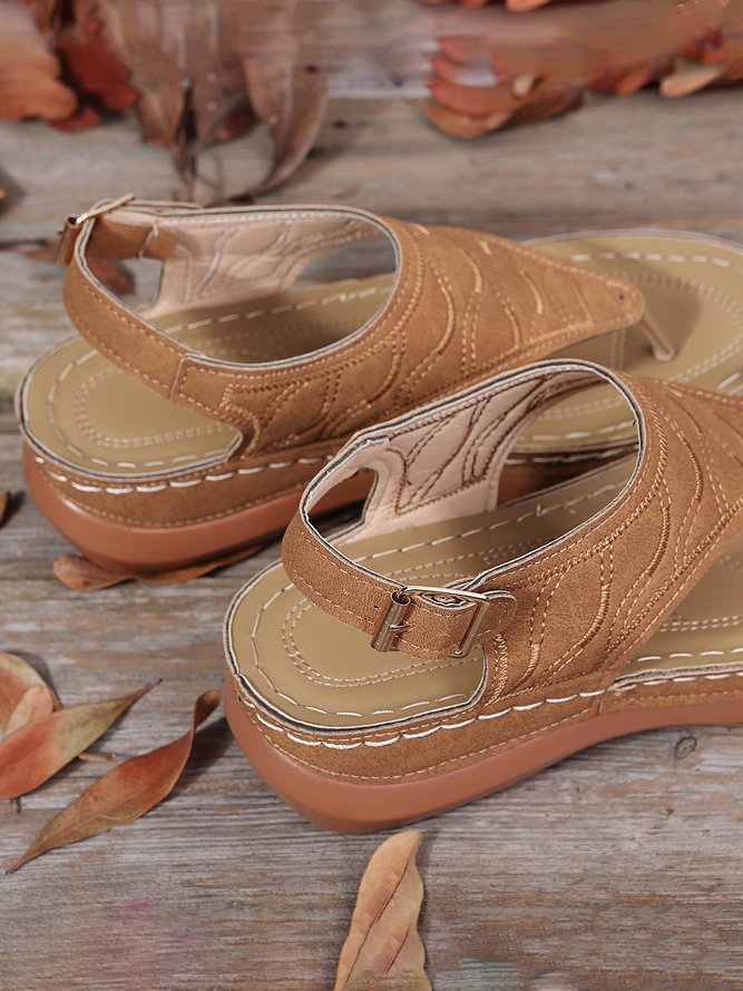 JFN  Embroidered Wave Pattern Vintage Casual Thong Sandals