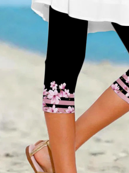 JFN Floral Vacation Capris Leggings