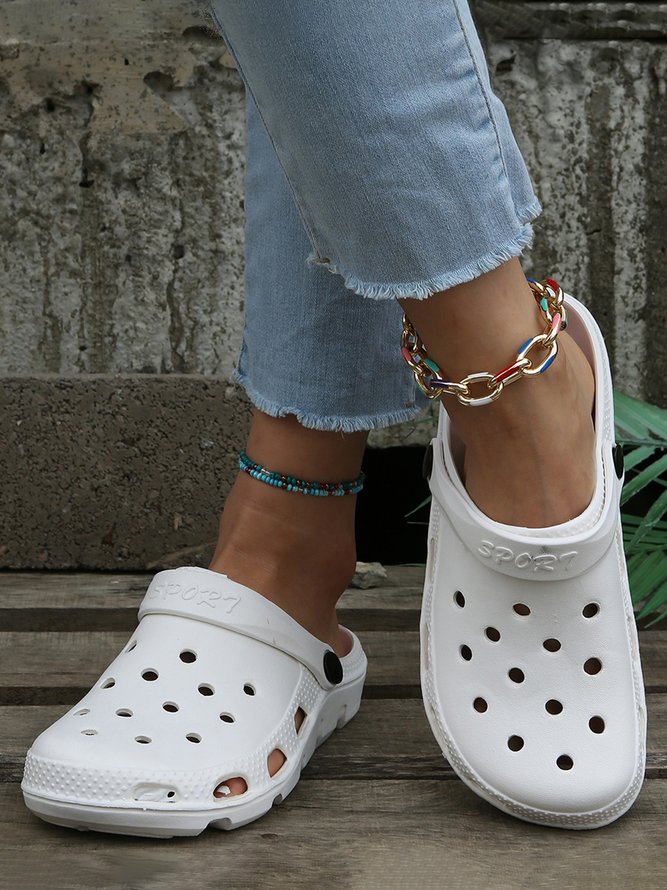 Solid Color Hollow Garden Shoes