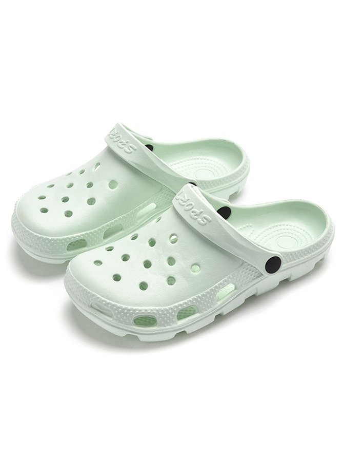 Solid Color Hollow Garden Shoes