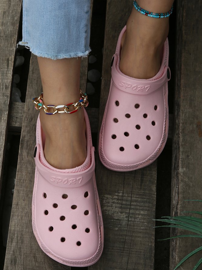 Solid Color Hollow Garden Shoes
