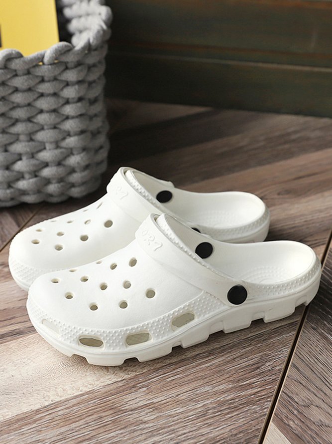 Solid Color Hollow Garden Shoes