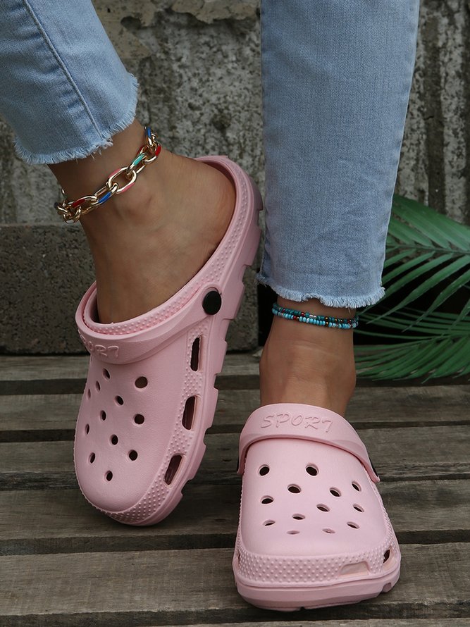 Solid Color Hollow Garden Shoes