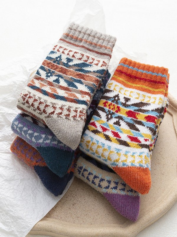Casual Everyday Ethnic Pattern Striped Cotton Socks