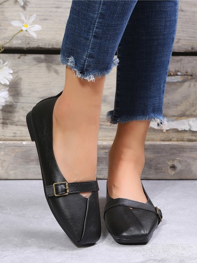 Women's Pu Plain Buckle Slip On Flat Shoes