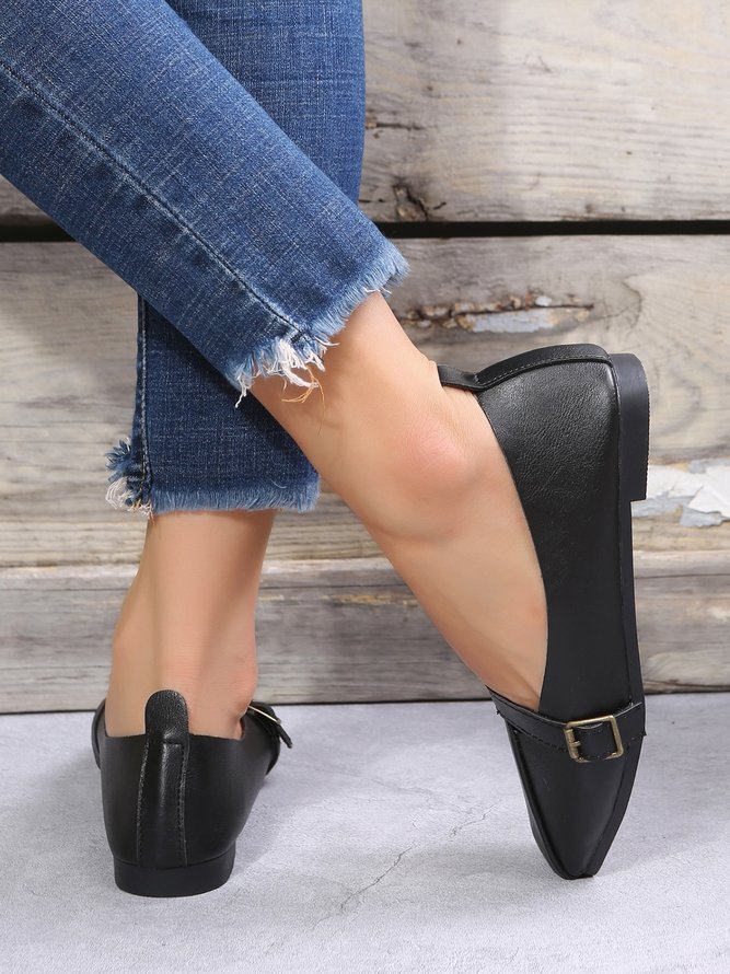 Women's Pu Plain Buckle Slip On Flat Shoes